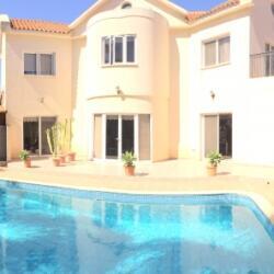 A Lovely Three Bedroom House With Private Pool Dekelia Road Larnaca